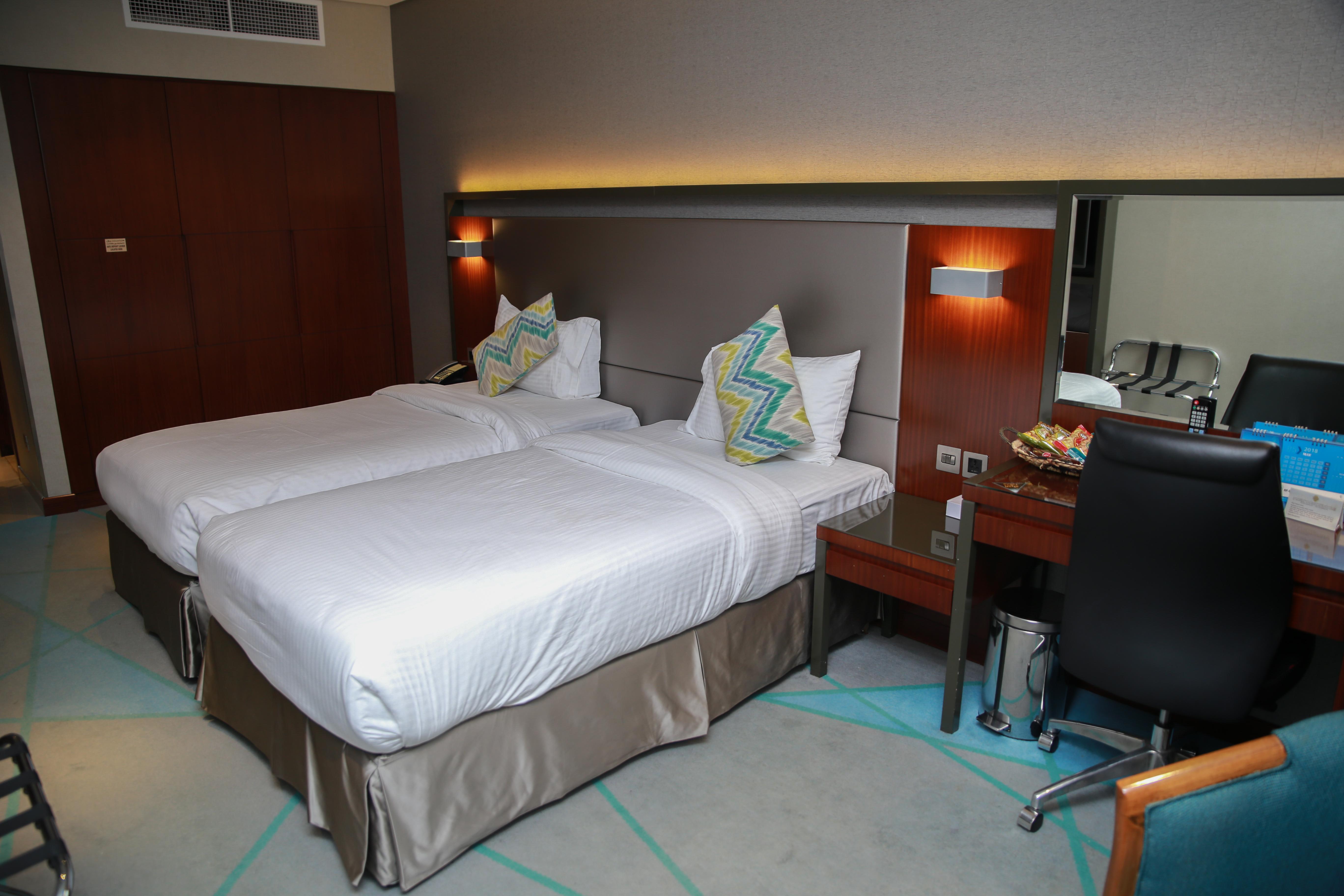 Versailles By Vieras Hotel Dubai Dış mekan fotoğraf