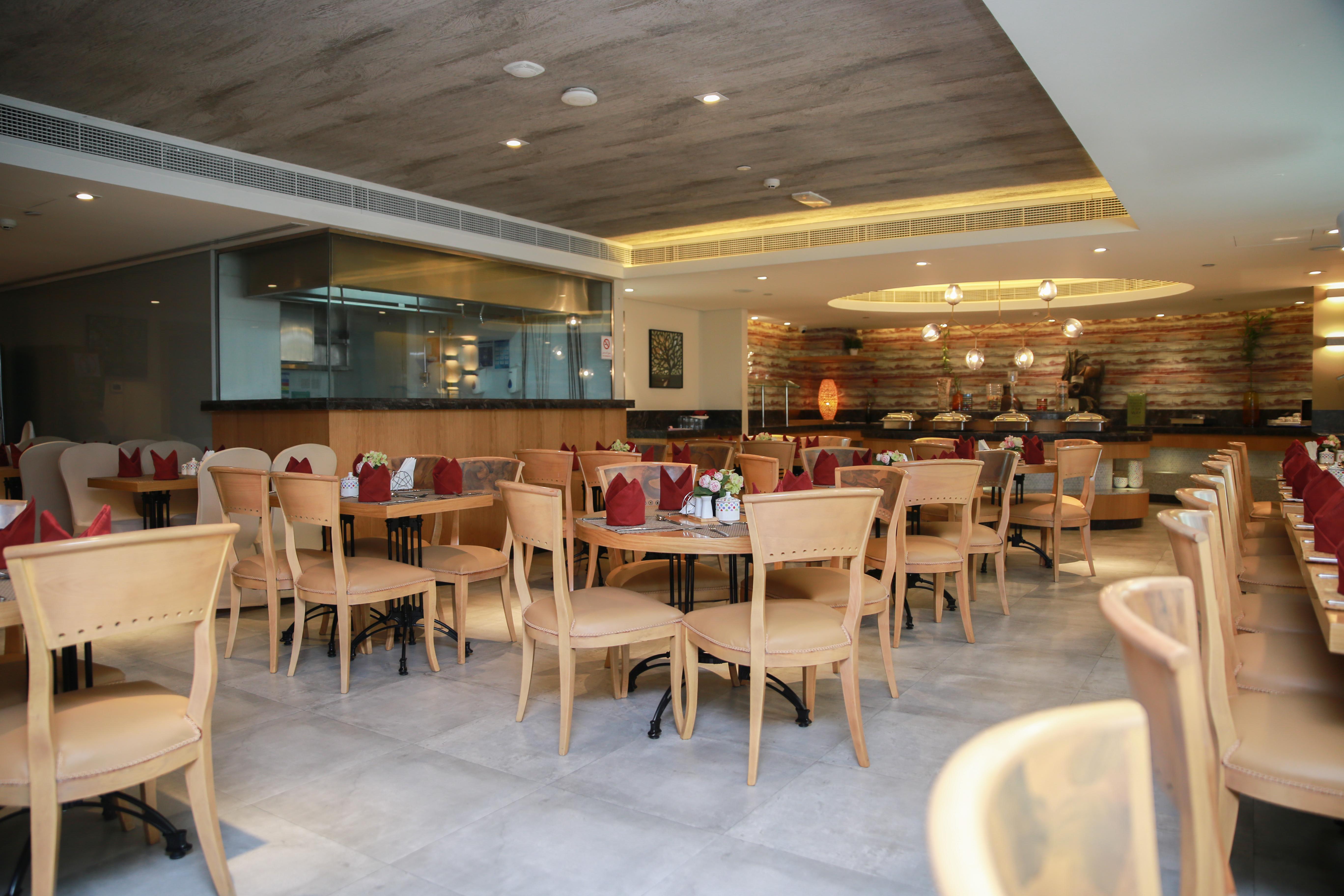 Versailles By Vieras Hotel Dubai Dış mekan fotoğraf